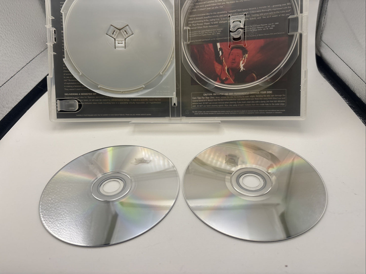 Species (Definitive Edition, DVD, 1995) Horror Region 4 DVD RetroExchange Australia