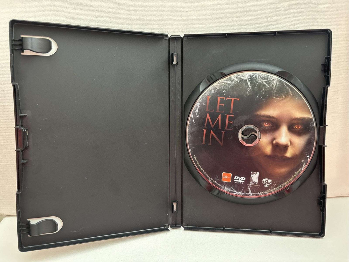Let Me in (DVD, 2010) Horror Region 4 Retro Exchange Australia