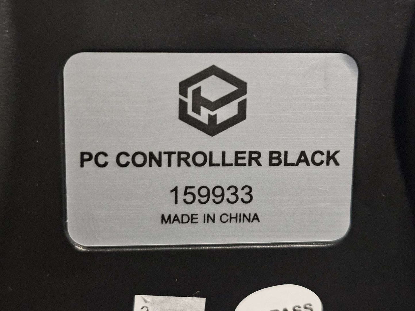 USB PC Game Controller – Black Wired Gamepad – Model 159933 Accessory Retro Exchange Australia