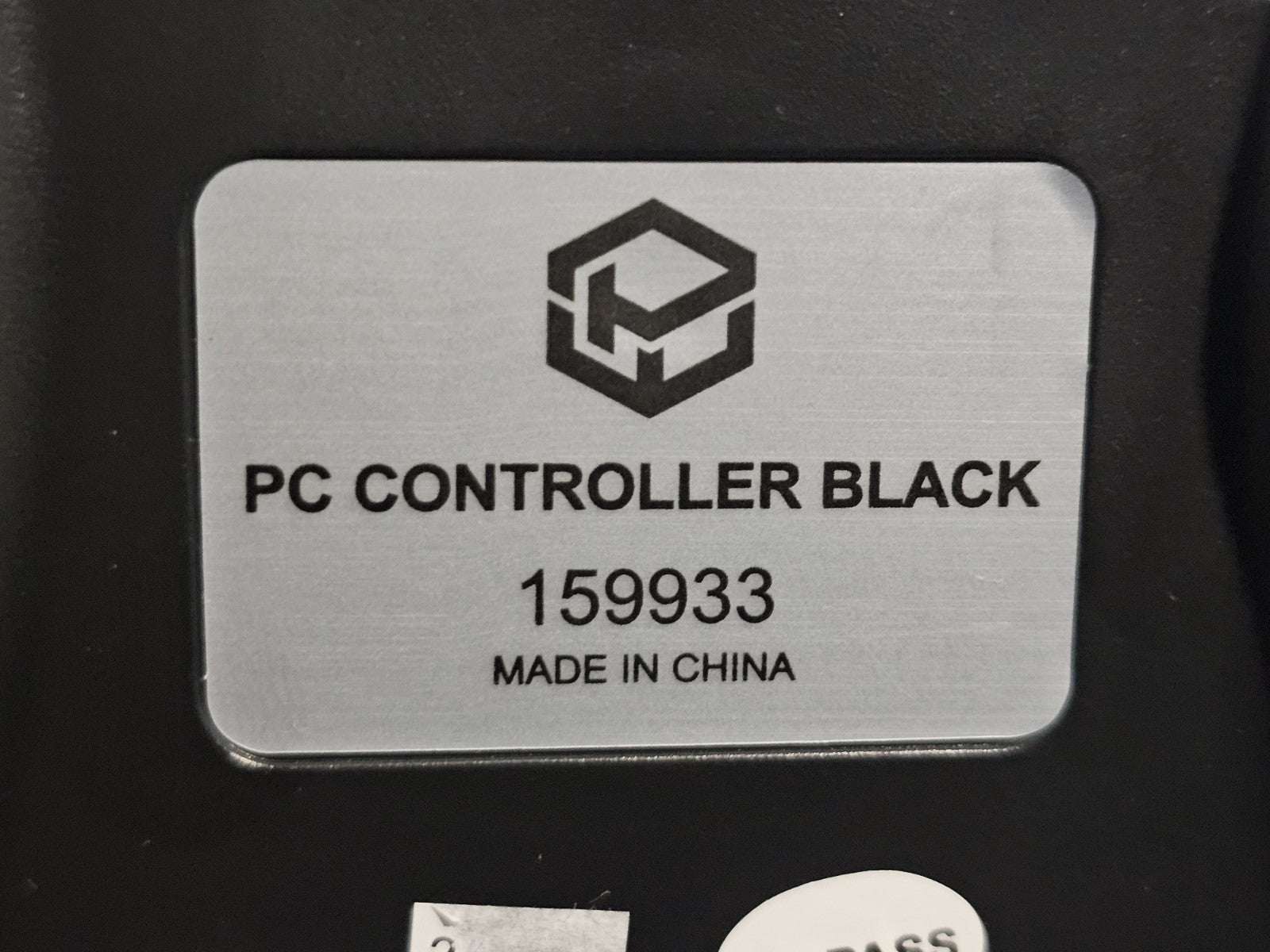 USB PC Game Controller – Black Wired Gamepad – Model 159933 Accessory Retro Exchange Australia