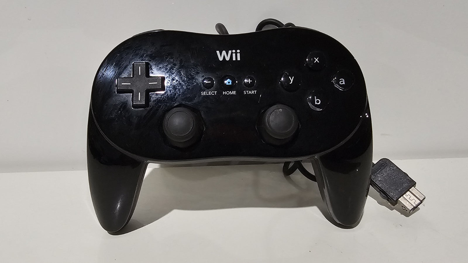 Genuine Official Nintendo Wii/Wii U Classic Pro Controller Black (RVL-005) Accessory Retro Exchange Australia
