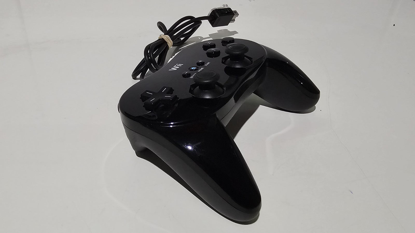 Genuine Official Nintendo Wii/Wii U Classic Pro Controller Black (RVL-005) Accessory Retro Exchange Australia