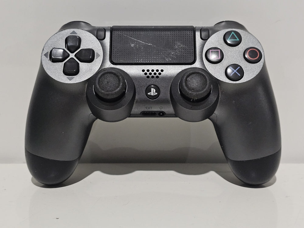 Genuine Sony DualShock 4 Wireless Controller – Grey – PS4 – Model CUH-ZCT2E | Retro Exchange