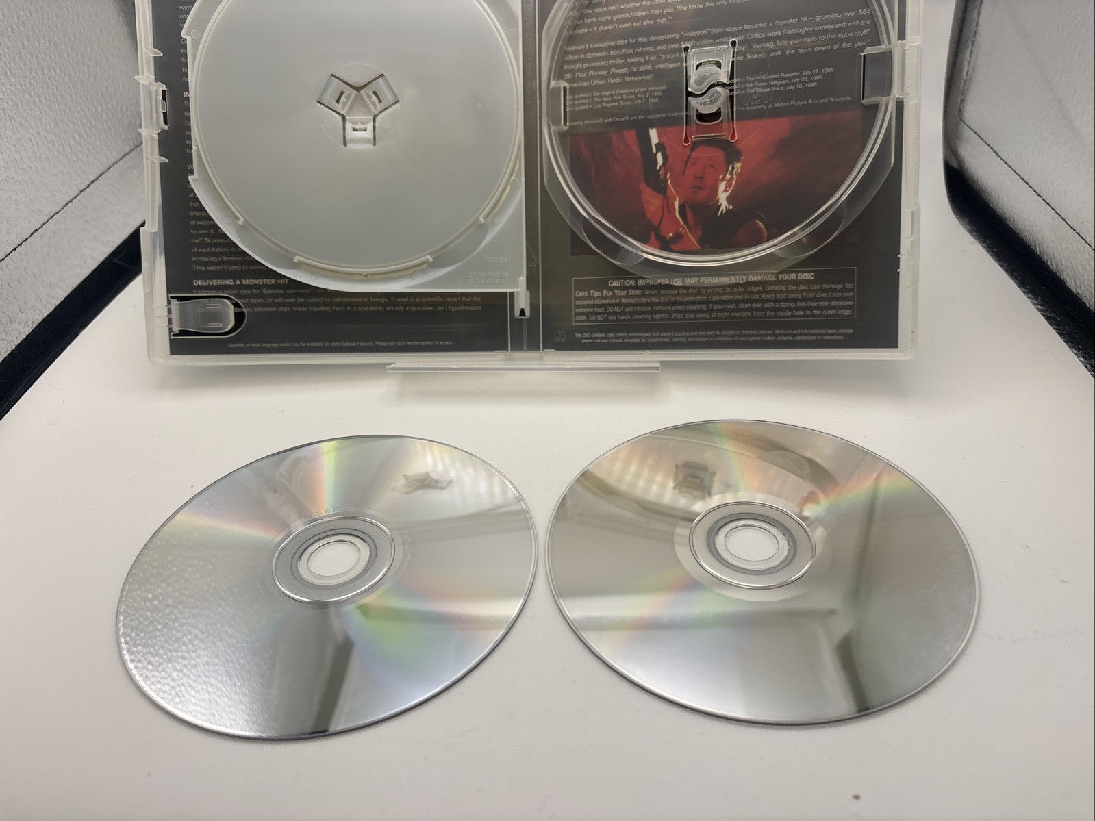 Species (Definitive Edition, DVD, 1995) Horror Region 4 DVD RetroExchange Australia