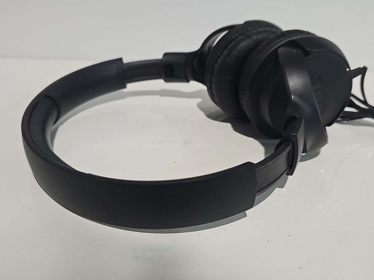 JBL Tune 500M Wired On-Ear Headphones w/Built-In Microphone RetroExchange Australia