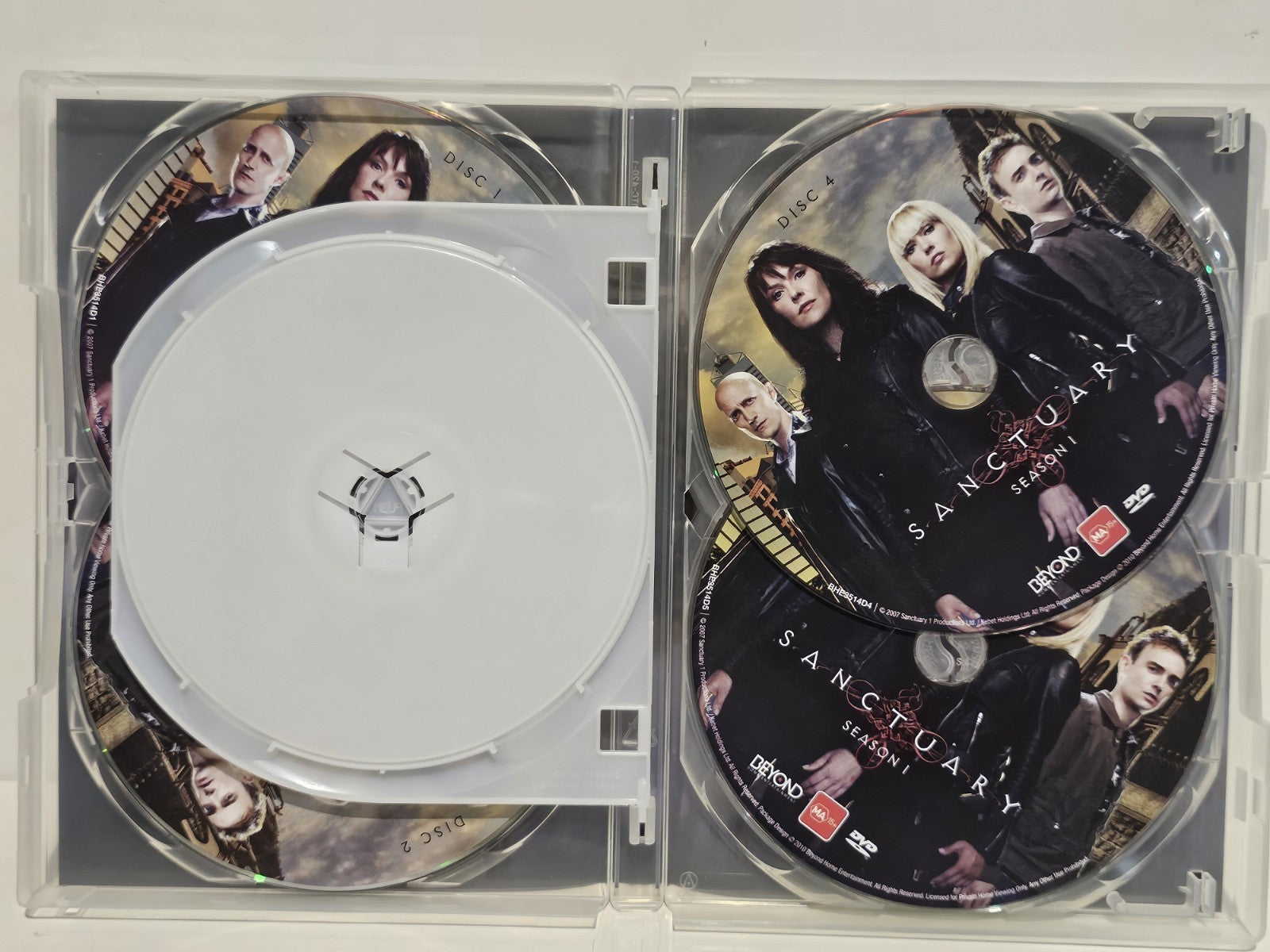 Sanctuary Season 1 Series One (DVD 4-Disc Set) REGION 4 Retro Exchange Australia