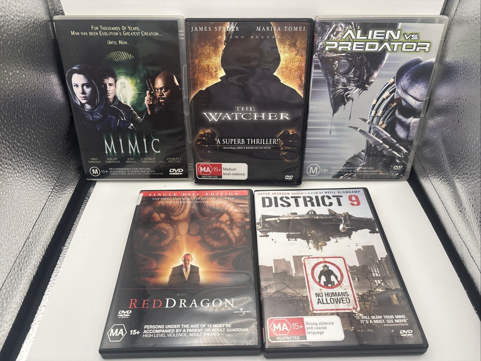 Horror DVD Bundle: The Watcher, Red Dragon, District 9, Mimic, Alien Vs Predator DVD RetroExchange Australia