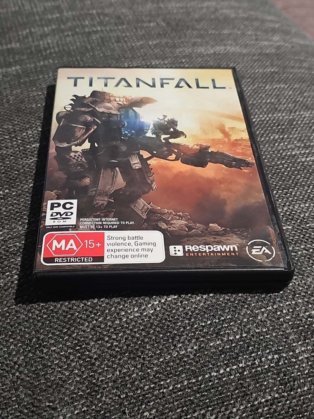 TITANFALL (PC DVD ROM) Game 3 Discs Retro Exchange Australia
