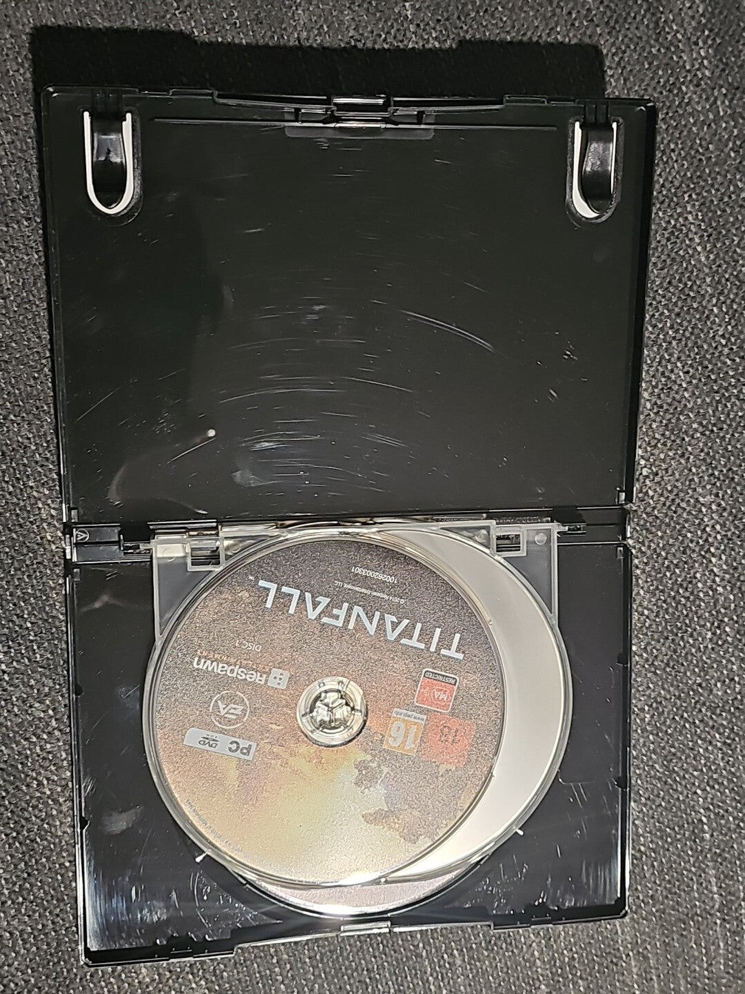 TITANFALL (PC DVD ROM) Game 3 Discs Retro Exchange Australia