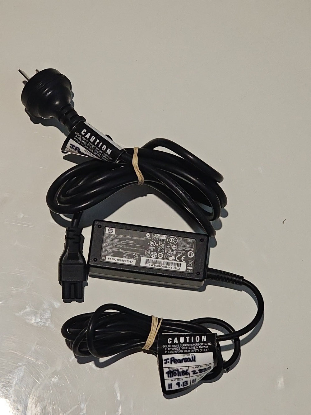 ORIGINAL HP ADAPTER CHARGER Hp Mini 210 19.5V 2.05A 40W | Retro Exchange