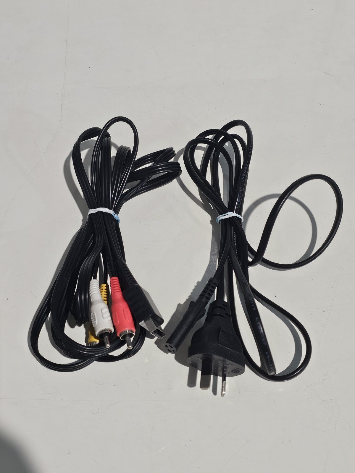 Sony PlayStation 2 Slim SCPH-90002 | Controller/Eyetoy/3 Games PlayStation 2 PS2 Console Bundle Retro Exchange Australia