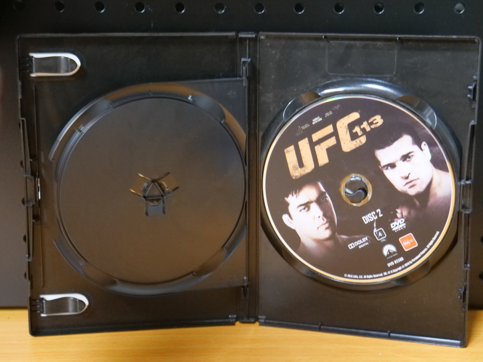 UFC #113 - Machida Vs Shogun 2 (DVD, 2010) Region 4 Retro Exchange Australia