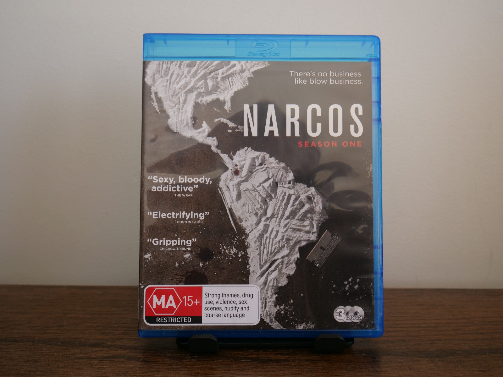 Narcos Season 1 One Limited Edition JB-HI-FI - Collection Blu Ray Drama Region B DVD RetroExchange Australia