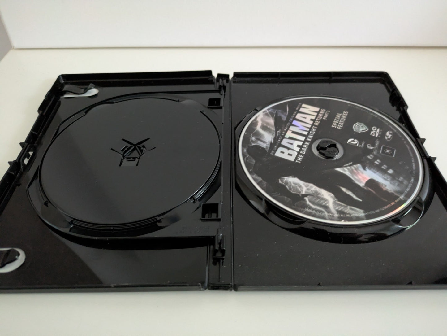 Batman The Dark Knight Returns Part 1 DVD Special Edition 2-Disc Set DVD RetroExchange Australia