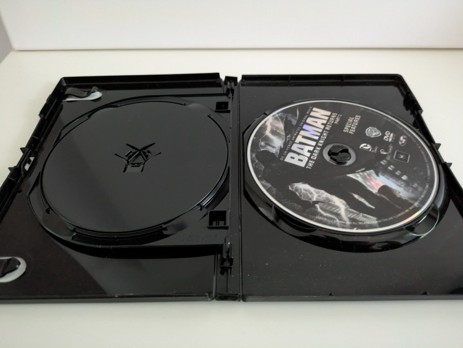Batman The Dark Knight Returns Part 1 DVD Special Edition 2-Disc Set DVD RetroExchange Australia