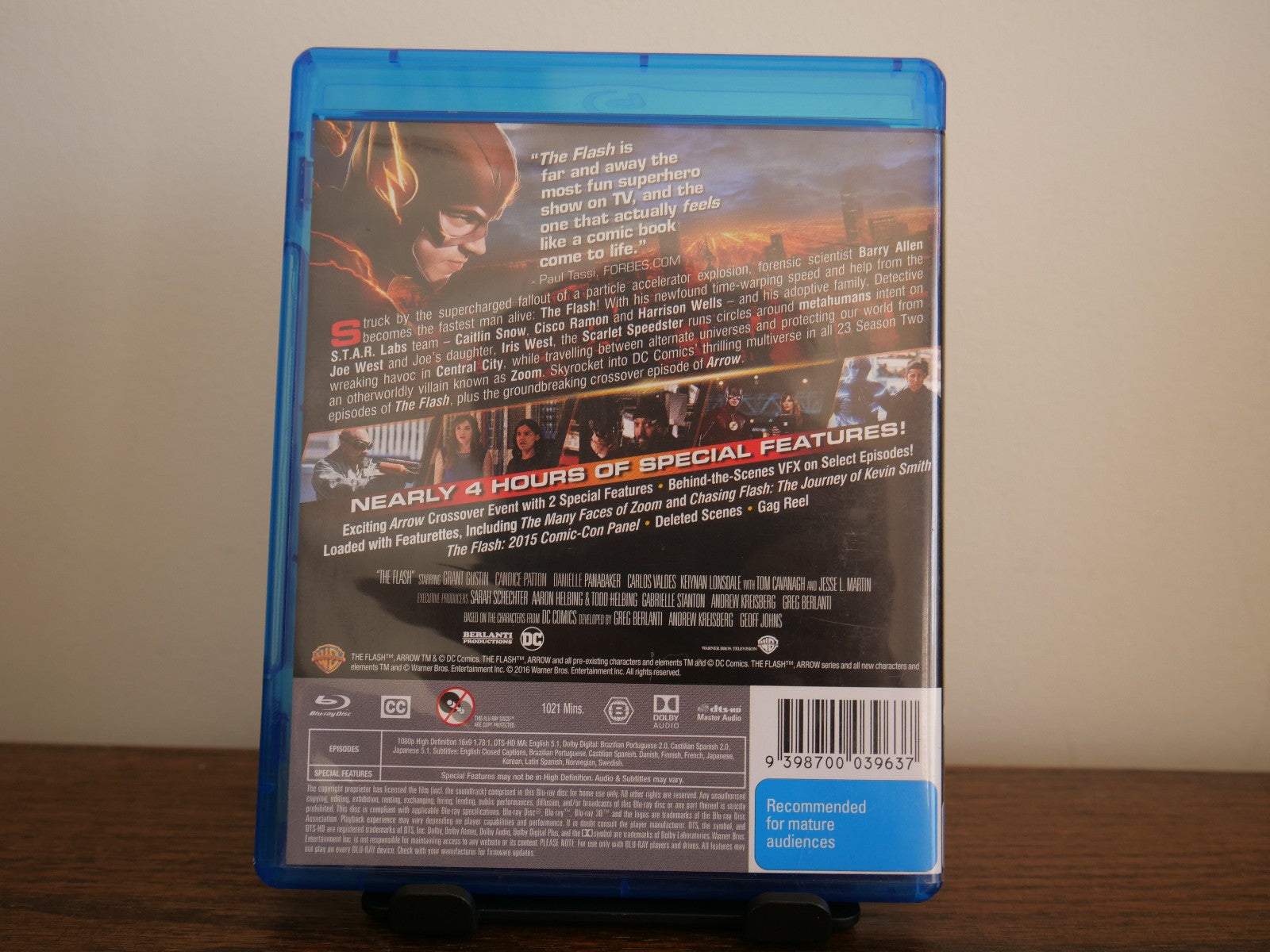 THE FLASH SEASON 2 Blu-ray Scifi Region B DVD RetroExchange Australia