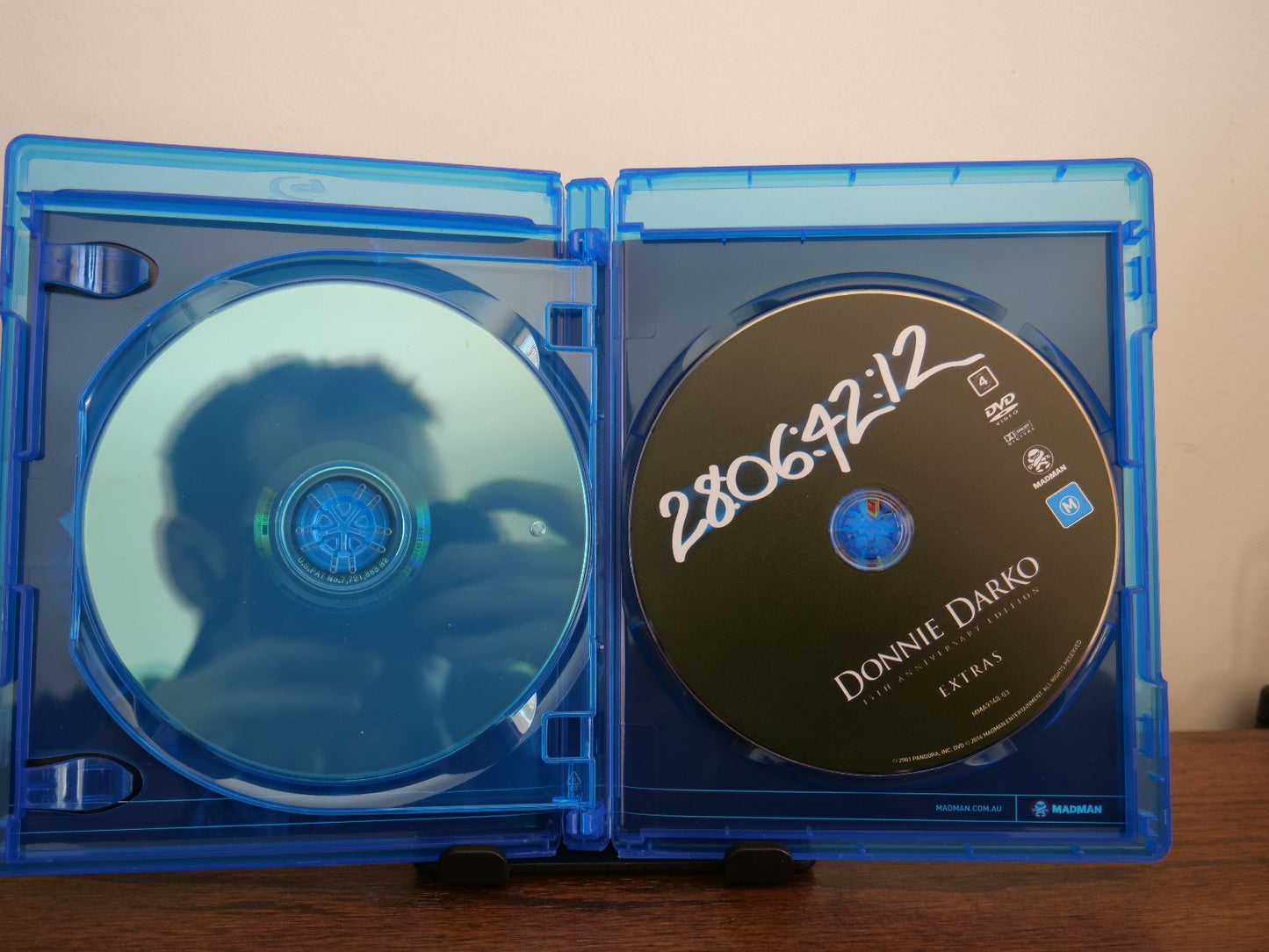DONNIE DARKO Ultimate Collection Blu-ray 2-Disc Horrow DVD RetroExchange Australia