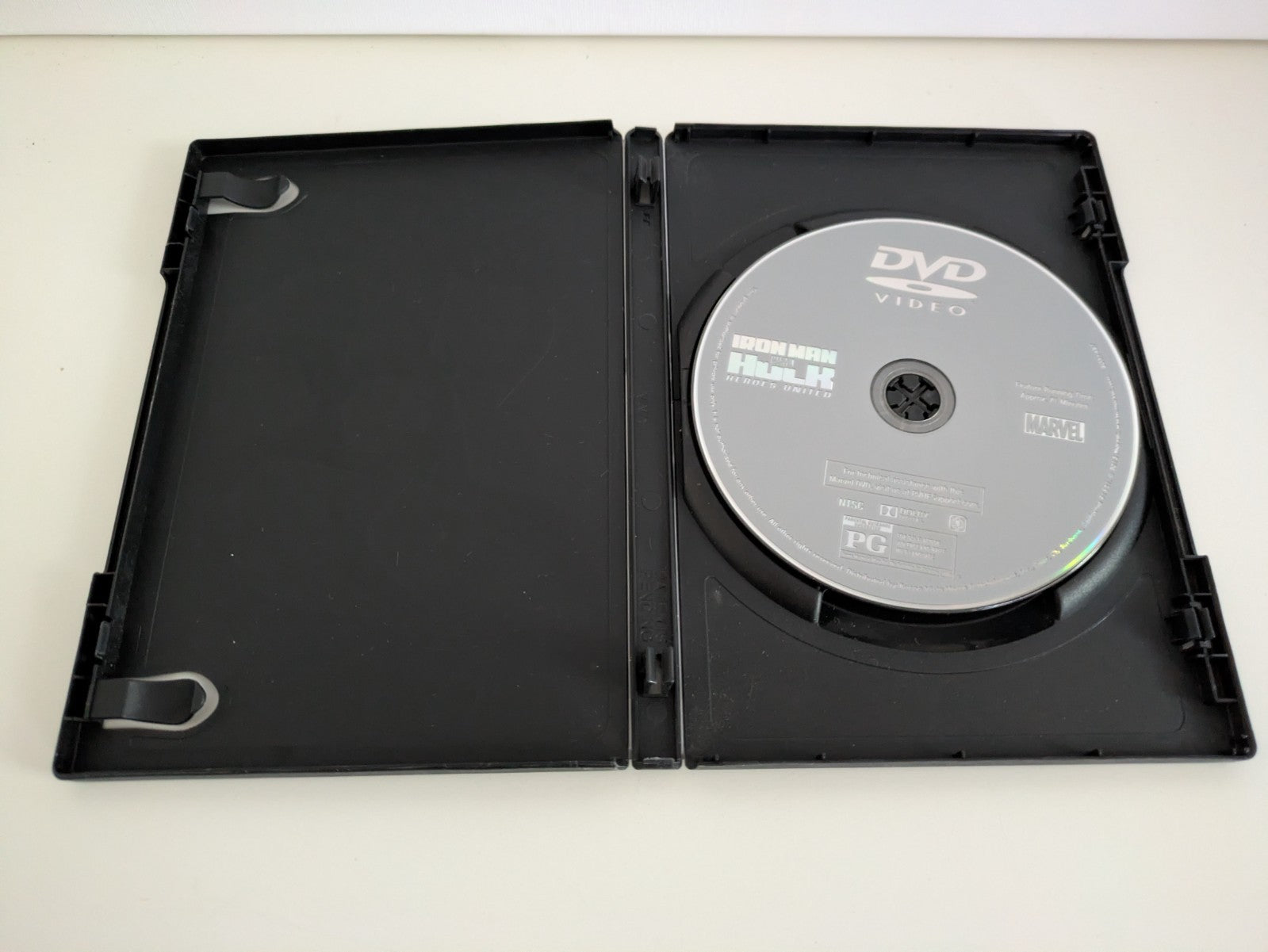 Iron Man & Hulk-Heroes United (DVD) DVD RetroExchange Australia